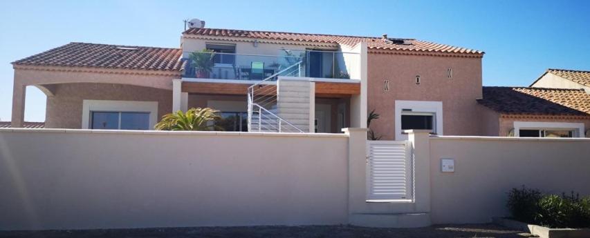 Appartement Au Dessus De La Maison Du Saunier Salin-de-Giraud Eksteriør bilde