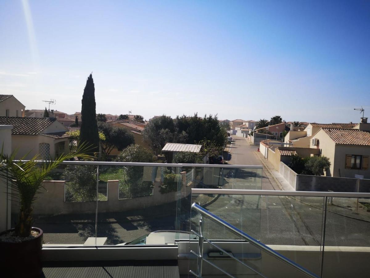 Appartement Au Dessus De La Maison Du Saunier Salin-de-Giraud Eksteriør bilde