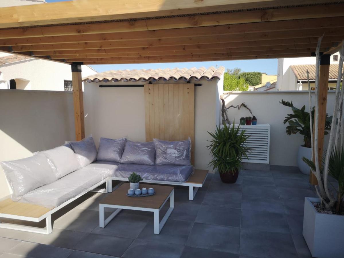 Appartement Au Dessus De La Maison Du Saunier Salin-de-Giraud Eksteriør bilde
