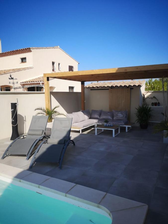 Appartement Au Dessus De La Maison Du Saunier Salin-de-Giraud Eksteriør bilde