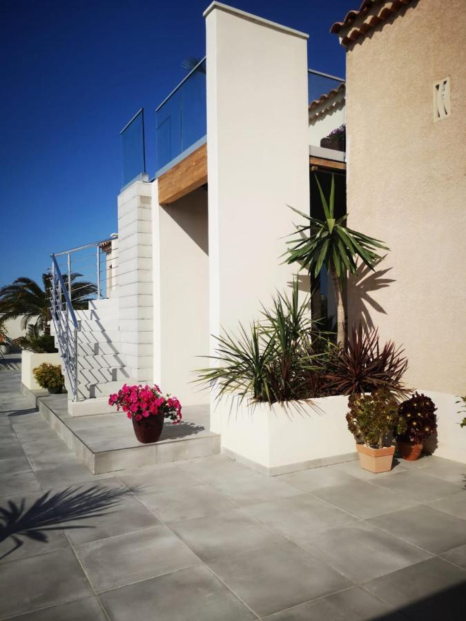 Appartement Au Dessus De La Maison Du Saunier Salin-de-Giraud Eksteriør bilde
